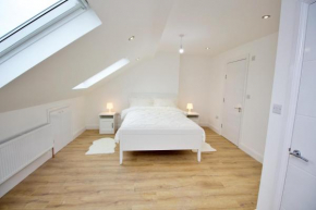 Beautifully new built 4 bedroom holiday house